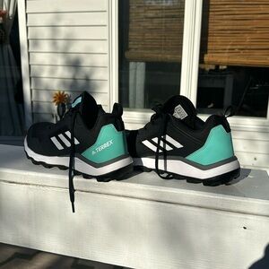 Adidas women’s trail sneaker